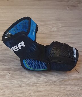 🏒 Chrániče lakťov BAUER Junior M - 2