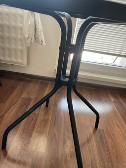 Plastove stoličky - 2