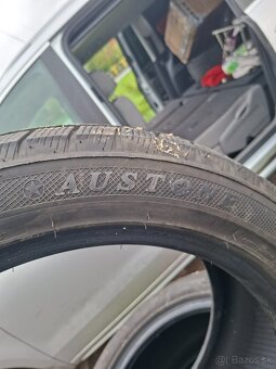 235/50/19 zimné austone - 2