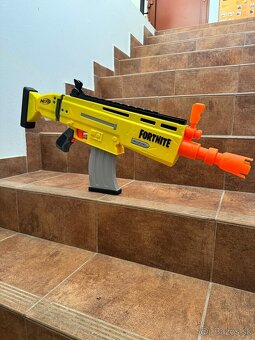 Set nerf zbrani - 2