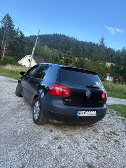Golf 5 - 2