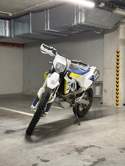 Husqvarna 701 Enduro 2018 + Rekluse Radius x - 2