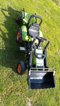 Šliapací traktor Falk - 2