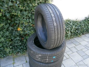 Predám 4x letné pneu Pirelli 235/55 R19 101YXL - 2
