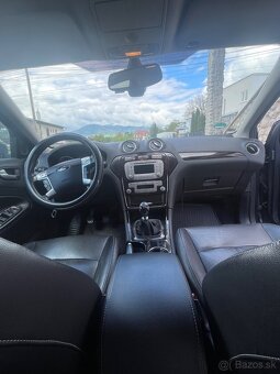 Ford Mondeo mk4 - 2