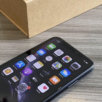 predam iPhone XR Space Gray 64 GB - 2
