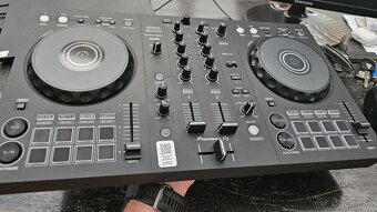 Pioneer FLX4 - 2