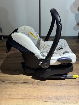 Maxi Cosi CabrioFix + EasyFix isofix zakladna - 2