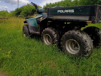 Polaris 6x6 - 2