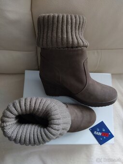 NOVÉ kožené hnedé čižmy veľ. 38 (osobný odber) - 2