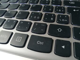 Lenovo.i5. SSD 256 GB. nVidia 2 GB. Nová baterka. - 2