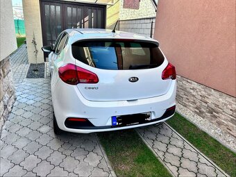 Kia Ceed 1.6GDI Automat - 2