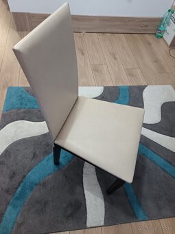 Jedálenske stoličky - 2