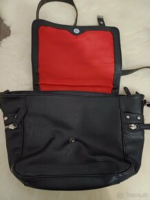 Moderná čierna kabelka - 2