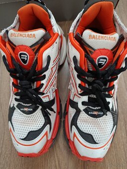 Balenciaga Runner Sneakers White Orange
- 2