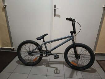 Bmx freestyle bicykel plus prilba ako nové - 2