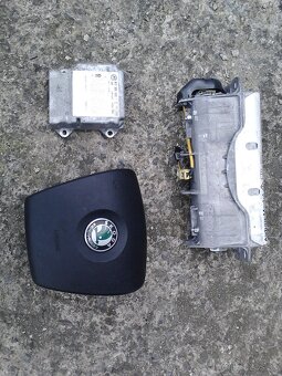 plasti, budiky, ovladac, prepinač škoda octavia 2 diely - 2