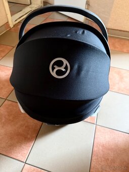 Autosedačka Cybex vajíčko - 2