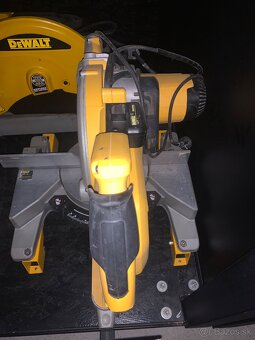 Pokosová píla DeWalt - 2