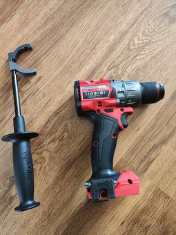 Predam aku vrtacku Milwaukee M18 FPD3 - 2