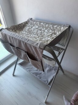 Prebaľovací pult pre bábätko - 2