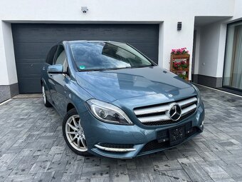 Mercedes B180 90kw Automat Benzin - 2