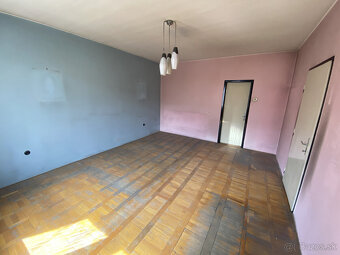 Veľký mestský 2 a pol izbový byt v centre - 2