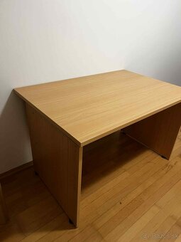 Pracovný stôl - 2