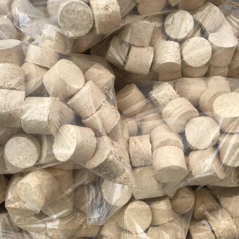 Predám brikety- letná cena - 2