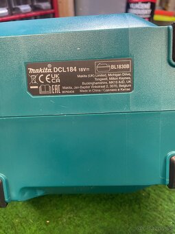 Akú vysávač Mikita. - 2