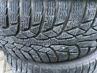 Zimne pneu 195/65/R15 - 2