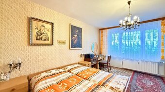 JAZERO - LADOŽSKÁ 2 IZBOVÝ BYT 49 M2, VÝBORNÝ STAV. - 2