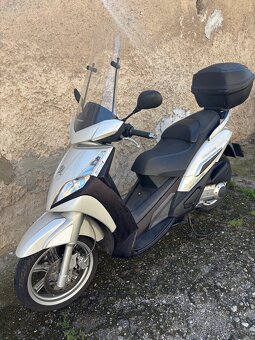 Peugeot Geopolis 300i model 2014 - 2