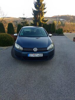 Predám Volkswagen Golf 1.4 TSI-benzín - 2