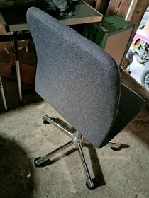 Kancelárska stolička - 2