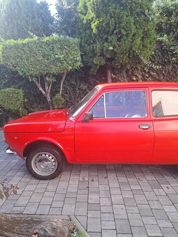 ZNIŽENA CENA Fiat 127 r.1972  I. séria TUZEX - 2
