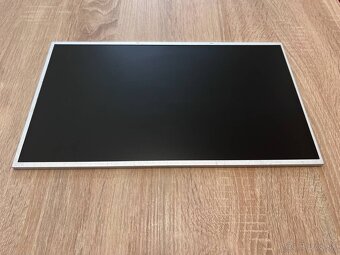 Predám obrazovku do notebooku 15,6"LED display 30pin - 2