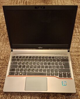 Fujitsu LifeBook E736 + taska a mys - 2