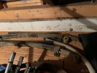 Listove perovanie Old Man Emu 2 ks - 2