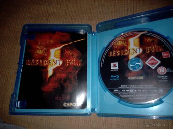 Resident evil 1  playstation 3 - 2