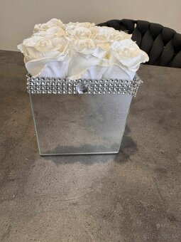 Zrkadlova dekoracia - 2