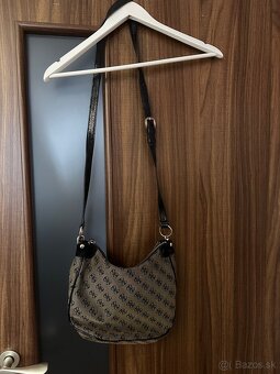 Predam guess crossbody kabelku - 2
