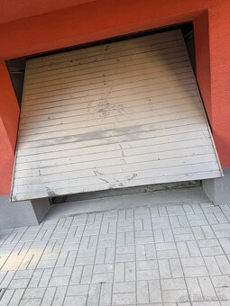 Garážová brána - 2