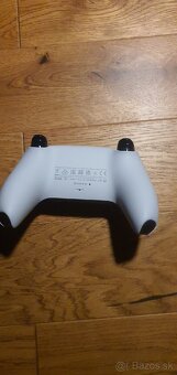 Ovládač ps5 - 2