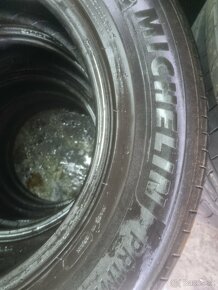 Letne pneu 215/65R17 - 2