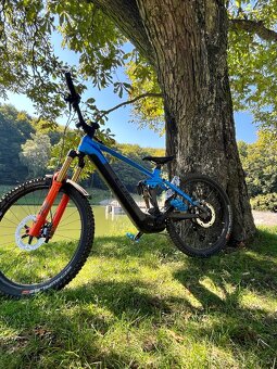 Cube Stereo Hybrid 160 HPC Actionteam 750 27.5 actionteam 23 - 2