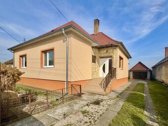 Predaj rodinného domu, Vojka nad Dunajom, pozemok 1719 m2, č - 2