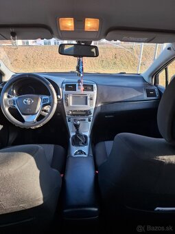 Toyota avensis - 2