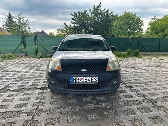 Ford Fiesta 1.4 benzín - 2