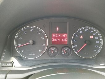 VOLKSWAGEN GOLF 5 - 2